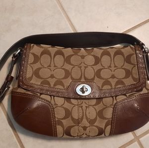 🌟SOLD ON DEPOP🌟                 Coach Shoulder Bag